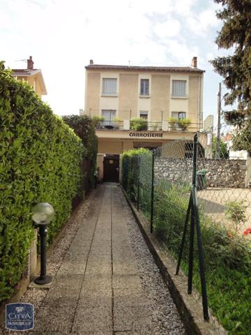 Appartement à louer 1 pièce 35.79m²