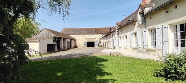Corps de ferme de caractère - 210 m2 habitable - 5260 m2 ter