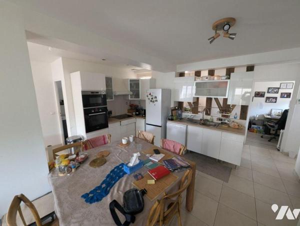 Maison à vendre à Troyes (10000) - Aube (10)

Maison d'une surface d'environ 80 m², implantée...