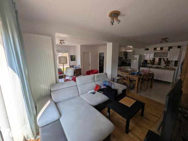 Maison à vendre à Troyes (10000) - Aube (10)

Maison d'une surface d'environ 80 m², implantée...