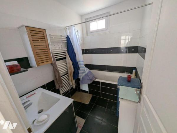 Maison à vendre à Troyes (10000) - Aube (10)

Maison d'une surface d'environ 80 m², implantée...