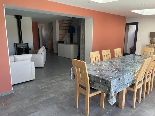 MAISON FAMILIALE DE 160 M2 SUR TERRAIN DE 408 M2