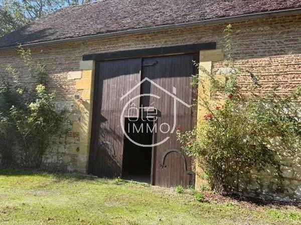 ST PIERRE D'EYRAUD - Belle propriété 7 pièces 203 m2