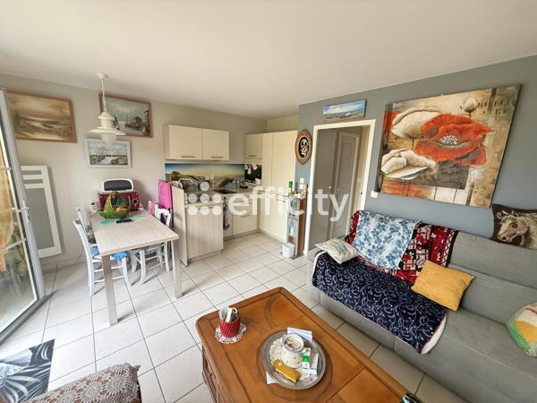 Maison
         3 pièces
        - 44 m² 180 000 € *
