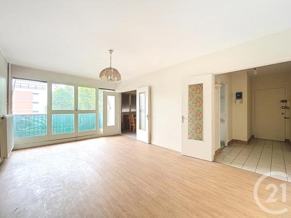Appartement F2 à vendre  2 pièces - 60,78 m2 FRESNES - 94