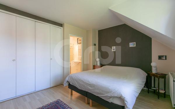 Maison à vendre    6 pièces • 109,05 m2 Vaires-sur-Marne