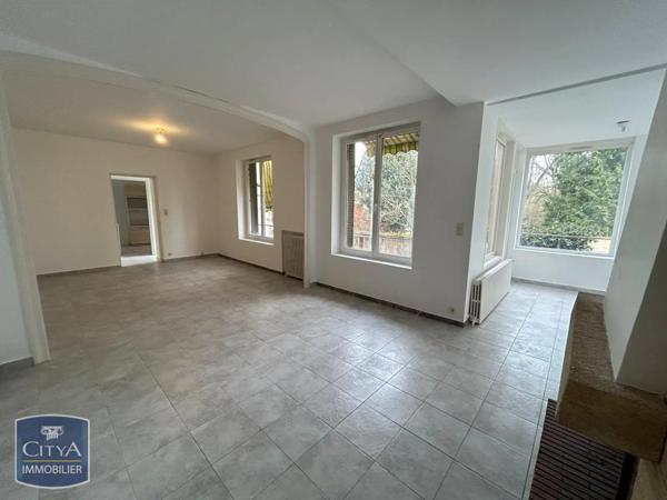 Maison à louer 5 pièces 142.48m²