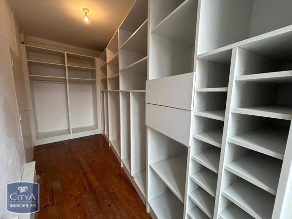 Maison à louer 5 pièces 142.48m²