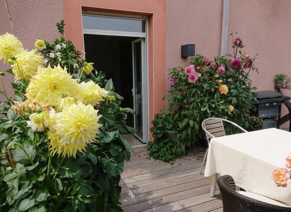 MAISON à vendre 8 pièces VITTEL (88) dont 4 appartements sur 1 095 m² de TERRAIN