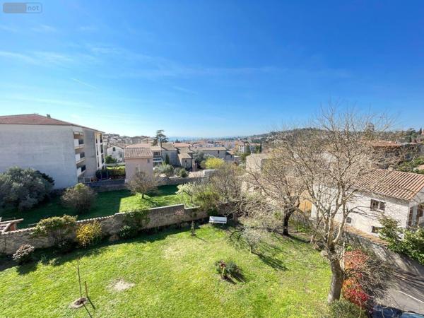 Appartement à vendre à Manosque dans les Alpes-de-Haute-Provence (04100), ref : 025/1933