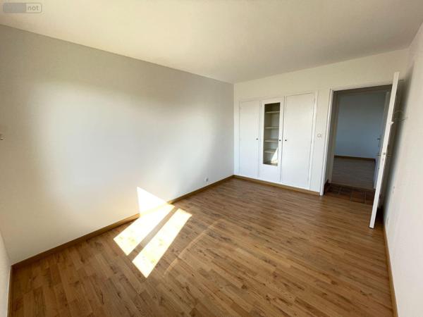 Appartement à vendre à Manosque dans les Alpes-de-Haute-Provence (04100), ref : 025/1933