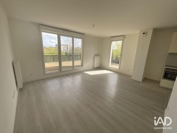 Location appartement 3 pièces 61 m² Bois-d'Arcy