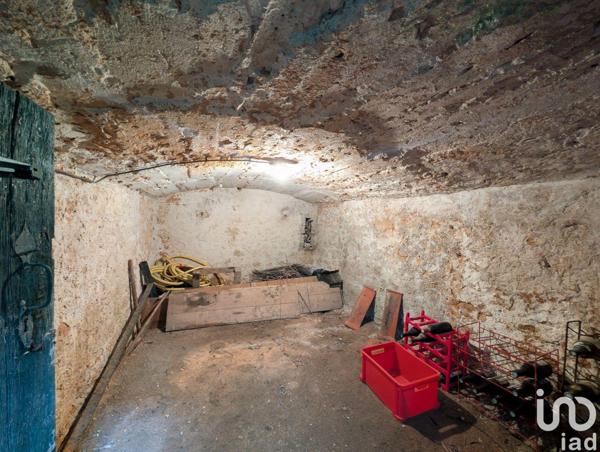 Maison à vendre 5 pièces 123 m² Lussac-les-Châteaux