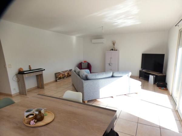 Vias. Maison 4 pièces 101 m²