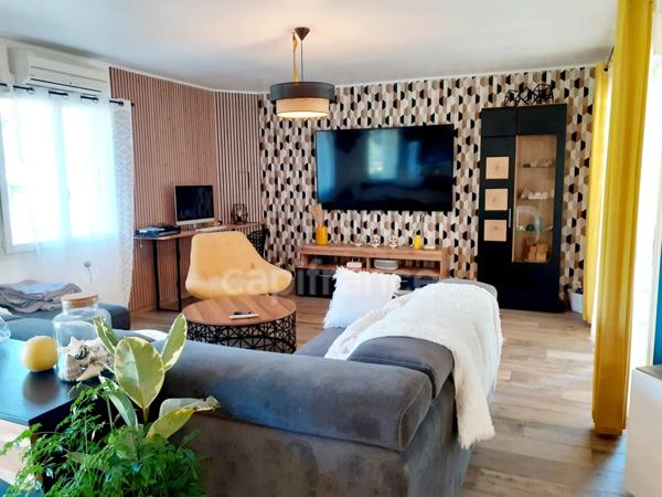 Maison à vendre 7 pièces SAINT JULIEN L'ARS (86)