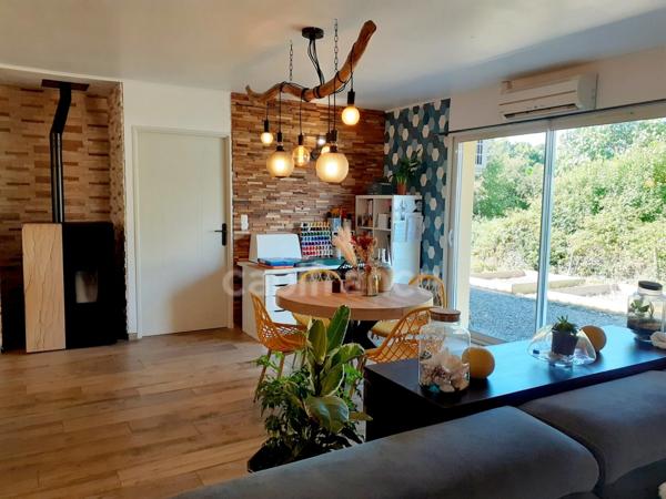 Maison à vendre 7 pièces SAINT JULIEN L'ARS (86)