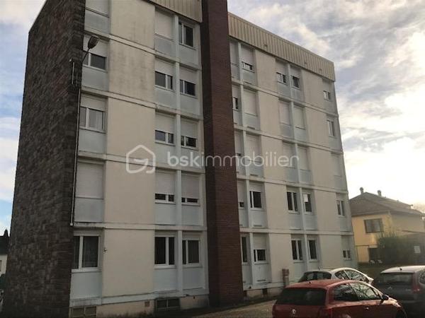 Immeuble commercial de 1 140 m²
