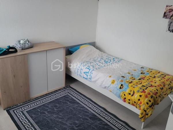 Immeuble commercial de 1 140 m²