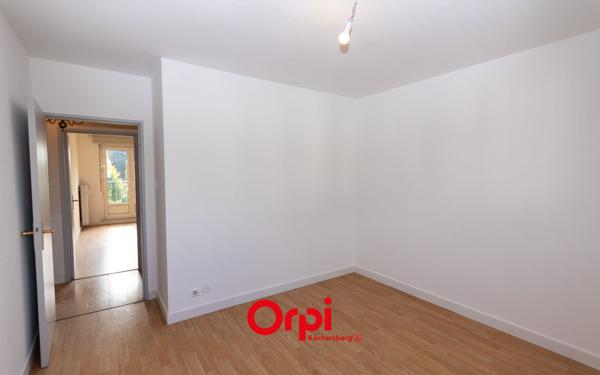 Appartement à vendre    3 pièces • 83 m2 Souffelweyersheim