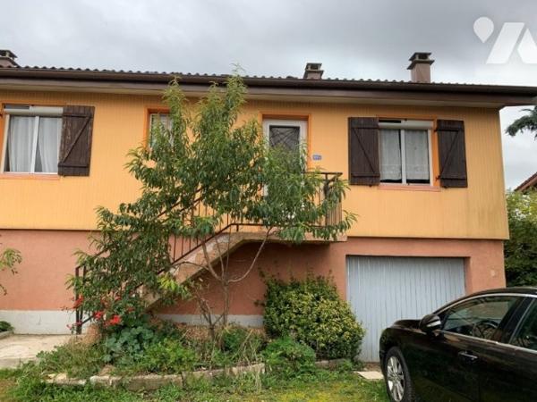 maison d'habitation avec terrain attenant