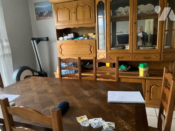 maison d'habitation avec terrain attenant