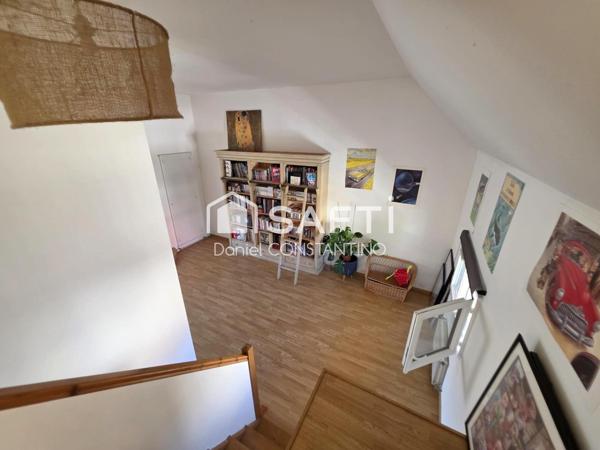 Maison 182 m², 4 Chambres sur Terrain de 517 m²