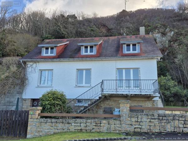 Maison à vendre à Jullouville dans la Manche (50610), ref : 028/1524