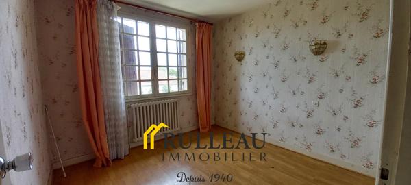 BASSENS EMPLACEMENT IDEAL ! DONNEZ VIE A VOS PROJETS DANS CETTE MAISON A RENOVER EN PLEIN CENTRE Détails des diagnostics énergétiques