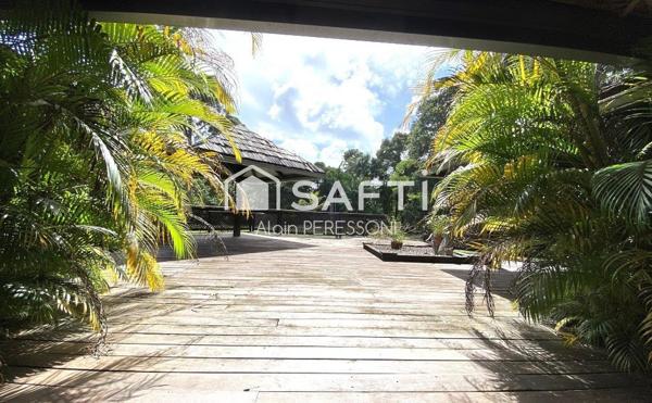 CHAMPS VIRGILE - Propriété de charme 230m2 / 1 hectare plat & jolie crique