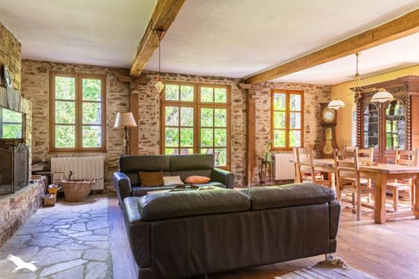 Maison à vendre |  Saint-Yrieix-la-Perche |  4 pièces | 143 m²