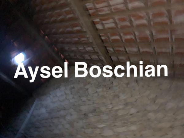 MAISON AVEC GRANGE ET IMMENSE TERRAIN