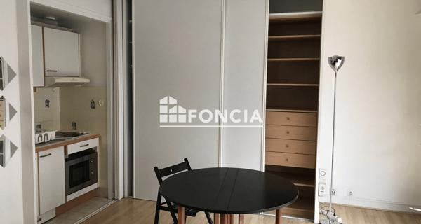 Location Studio meublé 26.9 m² - Neuilly-sur-seine 92200