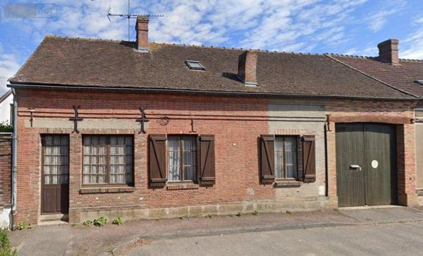 Maison de ville à vendre à Saint-André-de-l'Eure dans l'Eure (27220), ref : H2854