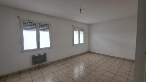 Location bureau La Teste-de-Buch - 116 m² - 1 950 €/mois