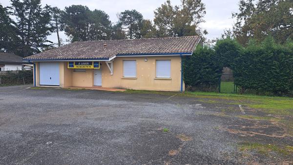 Location bureau La Teste-de-Buch - 116 m² - 1 950 €/mois