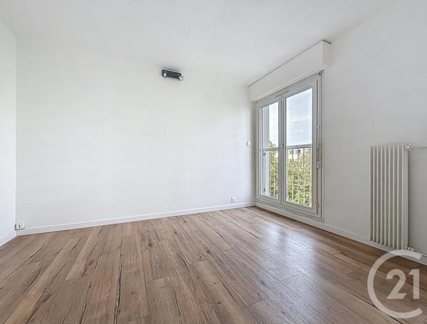 Appartement T5 à vendre  5 pièces - 93,73 m2 CHARTRES - 28