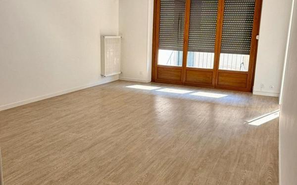 Appartement à vendre    4 pièces •  Alès