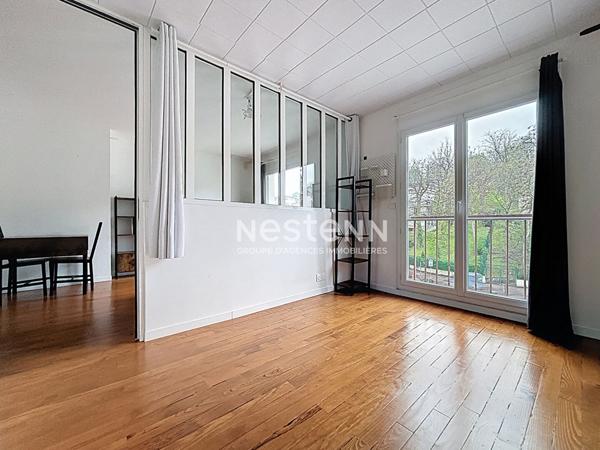 ISSY LES MOULINEAUX - CENTRE-VILLE - Appartement traversant 3 pièces