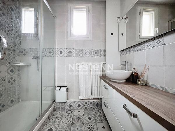 ISSY LES MOULINEAUX - CENTRE-VILLE - Appartement traversant 3 pièces
