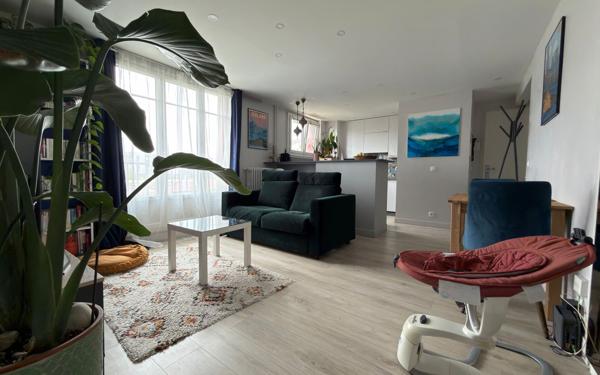Appartement à vendre    3 pièces • 52,61 m2 Saint-Maur-des-Fossés