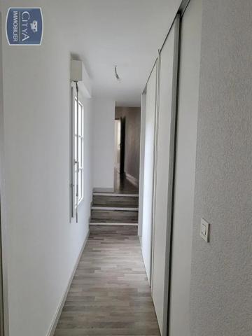 Appartement à louer 3 pièces 60.19m² Saint-Brieuc (22000)