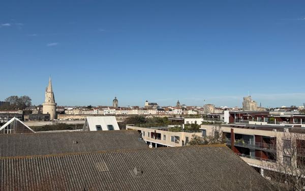 Appartement à vendre    4 pièces •  La Rochelle