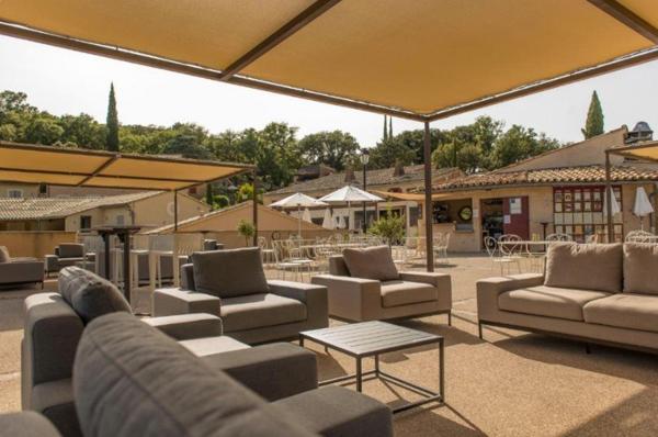 INVESTISSEMENT LOCATIF – Le Plan-de-la-Tour – Résidence de tourisme Village Club du Soleil Le Reverdi - 5 % de rentabilité