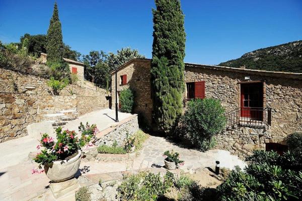 INVESTISSEMENT LOCATIF – Le Plan-de-la-Tour – Résidence de tourisme Village Club du Soleil Le Reverdi - 5 % de rentabilité