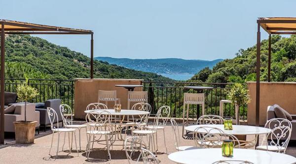 INVESTISSEMENT LOCATIF – Le Plan-de-la-Tour – Résidence de tourisme Village Club du Soleil Le Reverdi - 5 % de rentabilité