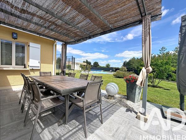 Maison à vendre 7 pièces 140 m² Le Fouilloux