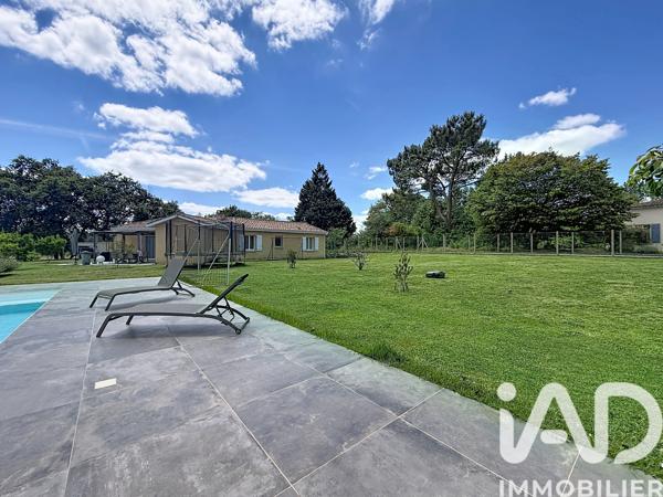 Maison à vendre 7 pièces 140 m² Le Fouilloux