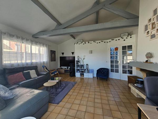 QUARTIER ALSACE LORRAINE- 12 MINUTES DE LA GARE DE CORMEILLES EN PARISIS