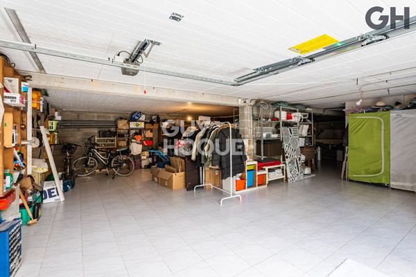 CHARMANTE MAISON AVEC SOUS-SOL DE 6 PIECES ( environ 138m²) À SOISY-SUR-SEINE