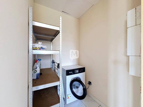 DPT GUYANE, À LOUER CAYENNE  Maison jumelée T2 Meublée de 48 m²